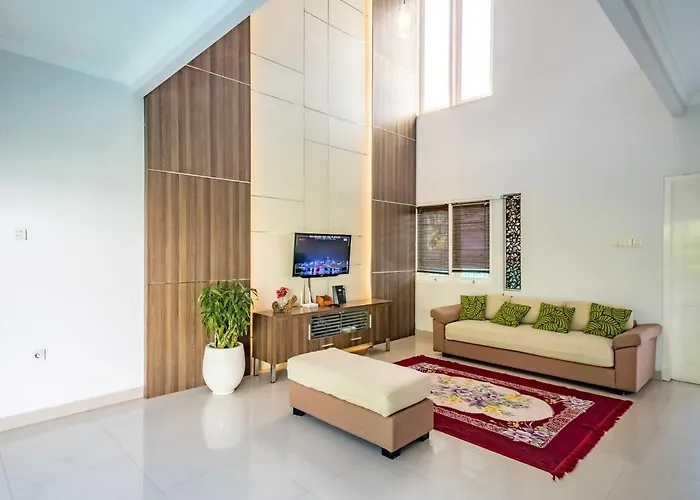 Villa Casa Raya 4br Rayana By Damaresa Kuta (Bali)