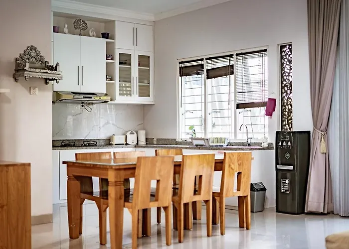 Casa Raya 4br Rayana By Damaresa Kuta (Bali)
