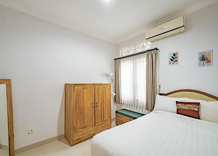 Casa Raya 4br Rayana By Damaresa *